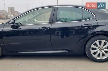 Седан Toyota Camry 2019 в 