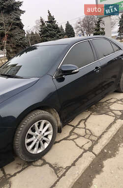 Седан Toyota Camry 2014 в 