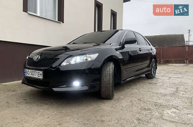 Седан Toyota Camry 2007 в Тернополе