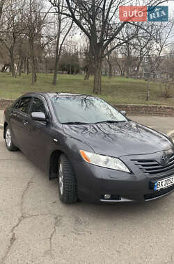 Седан Toyota Camry 2008 в Николаеве