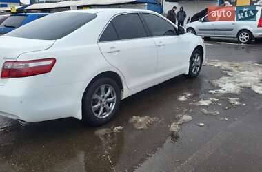 Седан Toyota Camry 2010 в Харькове