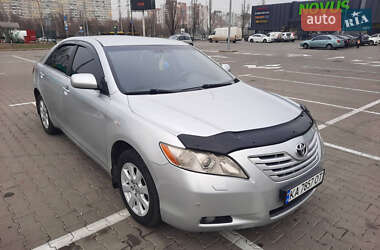 Седан Toyota Camry 2006 в Броварах