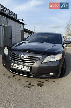 Седан Toyota Camry 2007 в Киеве