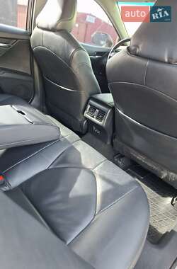 Седан Toyota Camry 2018 в 