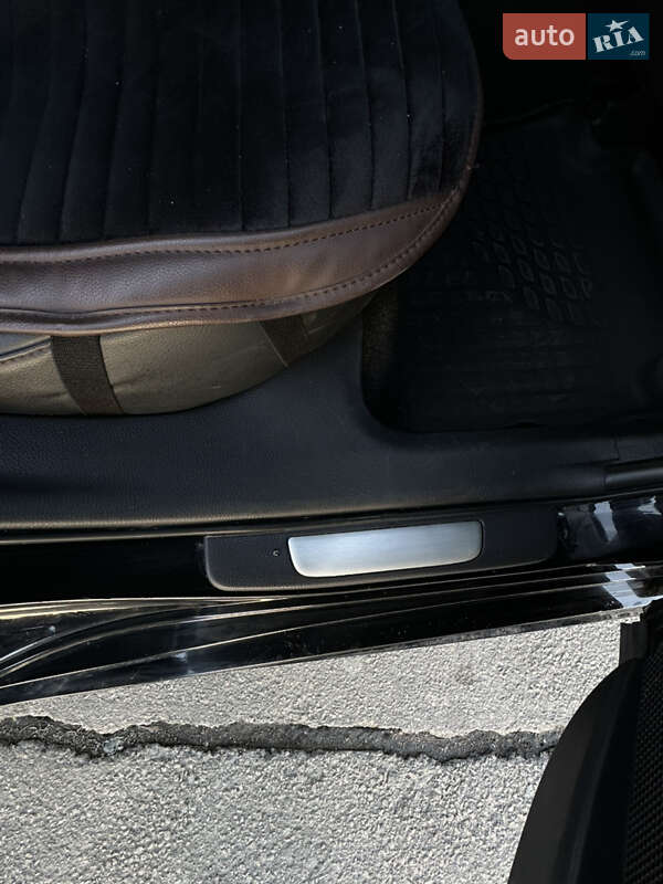 Седан Toyota Camry 2017 в Харькове