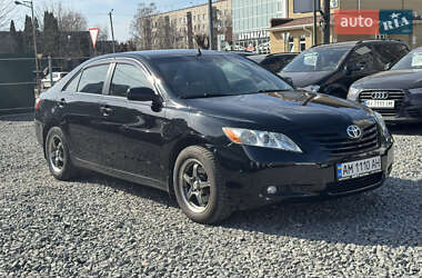 Седан Toyota Camry 2008 в Бердичеве