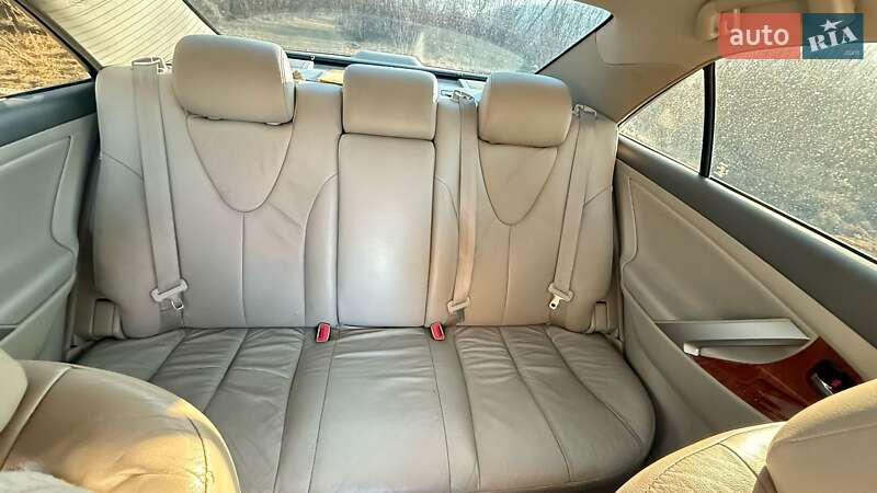 Седан Toyota Camry 2008 в Надвірній