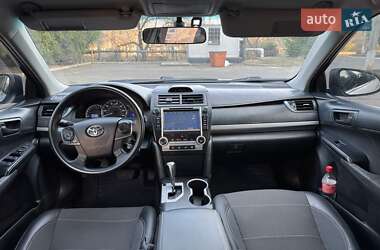 Седан Toyota Camry 2014 в 