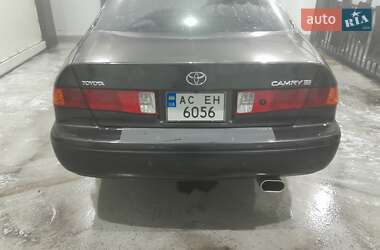 Седан Toyota Camry 2001 в Червонограде