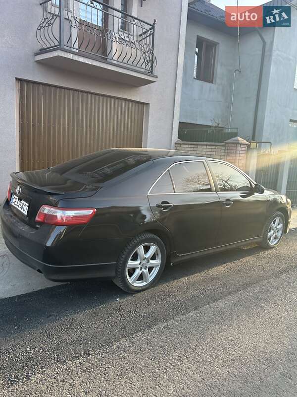Седан Toyota Camry 2008 в Чернівцях