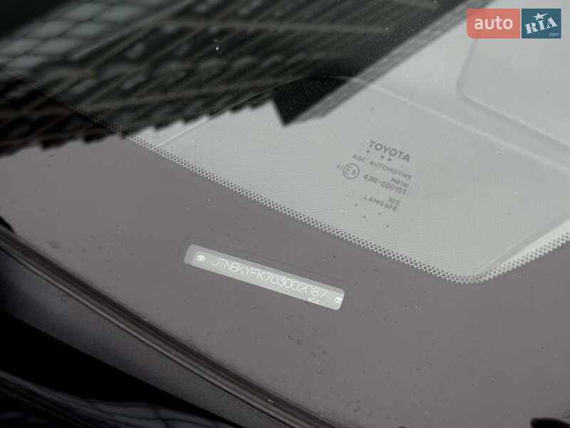 Седан Toyota Camry 2012 в Львове