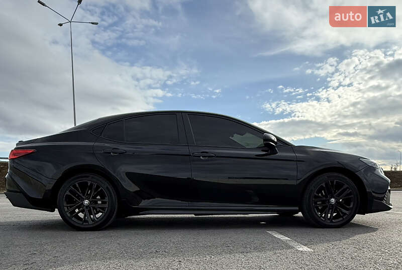 Седан Toyota Camry 2024 в Львові фото 3 Седан Toyota Camry 2024 в Львові