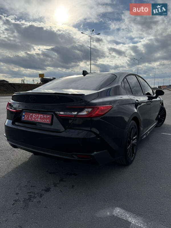 Седан Toyota Camry 2024 в Львові фото 4 Седан Toyota Camry 2024 в Львові