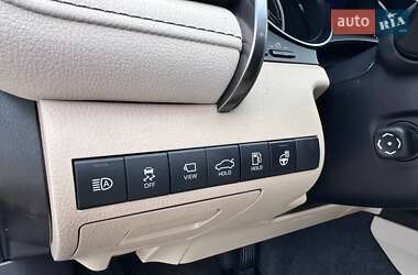 Седан Toyota Camry 2021 в 