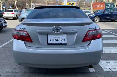 Седан Toyota Camry 2006 в 