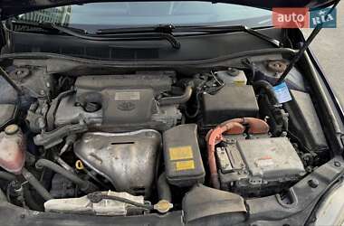 Седан Toyota Camry 2014 в 
