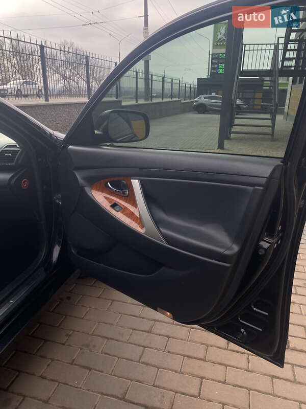 Седан Toyota Camry 2008 в Білій Церкві