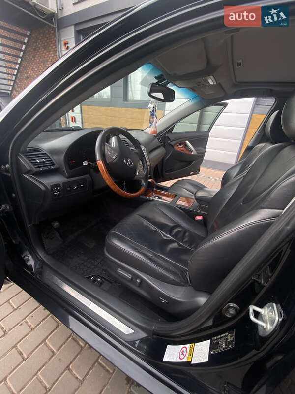 Седан Toyota Camry 2008 в Білій Церкві