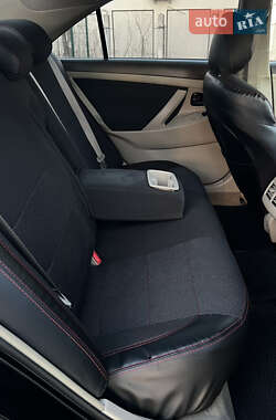 Седан Toyota Camry 2007 в 