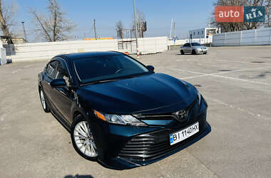 Седан Toyota Camry 2019 в 