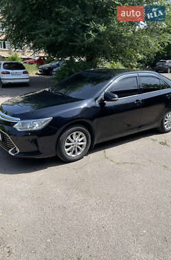 Седан Toyota Camry 2016 в 