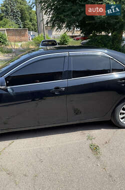 Седан Toyota Camry 2016 в 