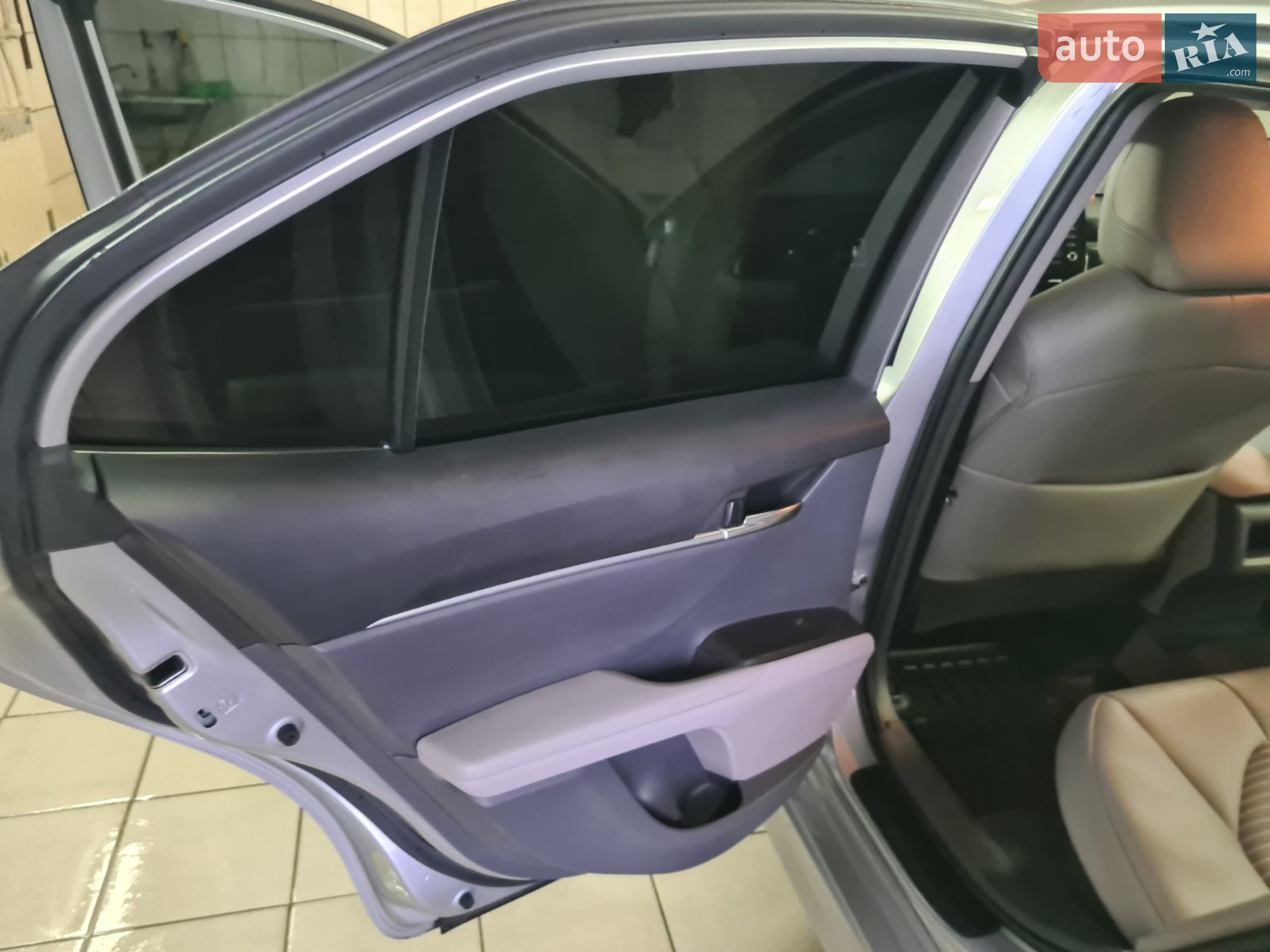 2021 Toyota Camry - мініатюра 21