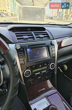 Седан Toyota Camry 2015 в 