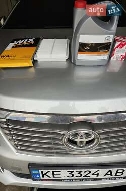 Седан Toyota Camry 2015 в 