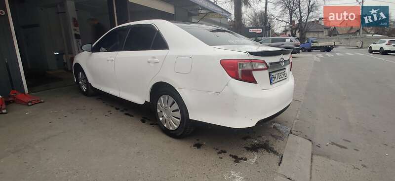 Седан Toyota Camry 2014 в Одесі