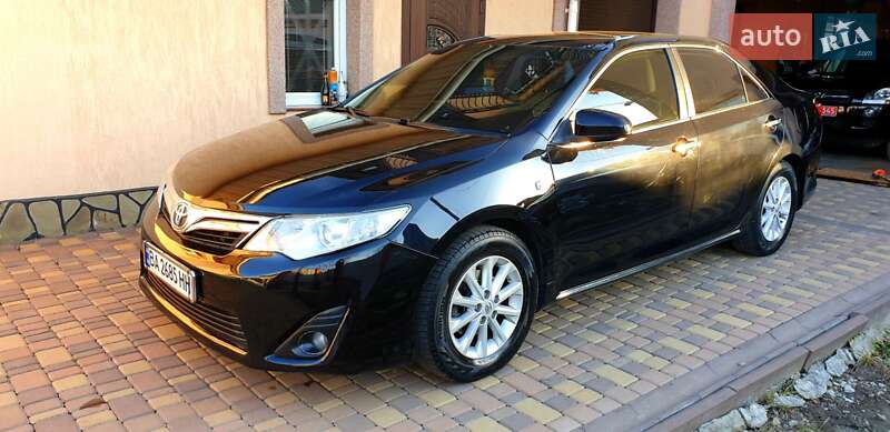 Седан Toyota Camry 2011 в Кропивницком фото 46 Седан Toyota Camry 2011 в Кропивницком