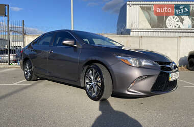 Седан Toyota Camry 2017 в 