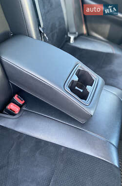 Седан Toyota Camry 2017 в 