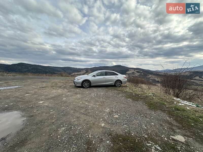 Седан Toyota Camry 2014 в Києві