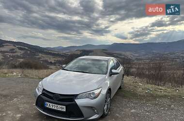 Седан Toyota Camry 2014 в 