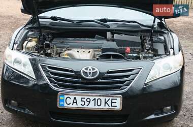 Седан Toyota Camry 2008 в Черкасах