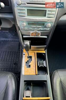 Седан Toyota Camry 2007 в 