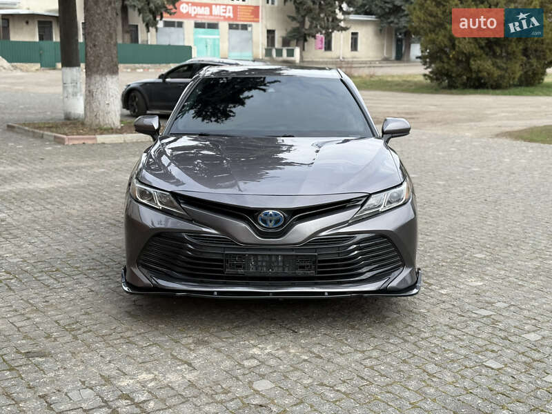 Седан Toyota Camry 2018 в Вінниці