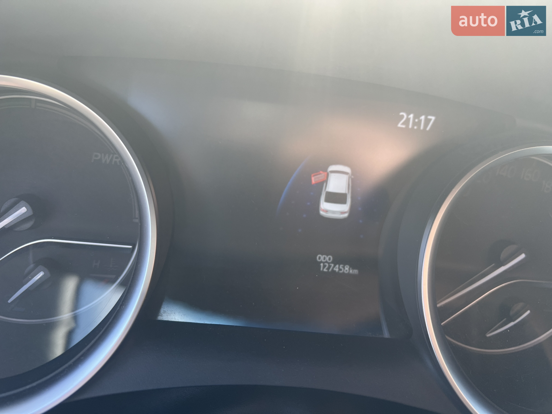 2019 Toyota Camry - мініатюра 17