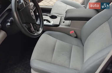 Седан Toyota Camry 2013 в 