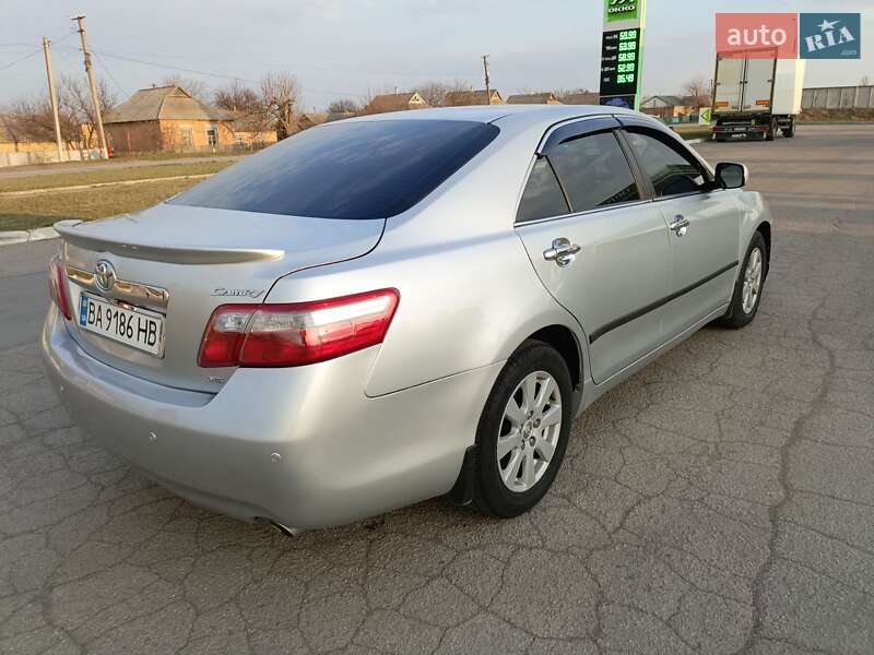 Седан Toyota Camry 2007 в Малій Висці
