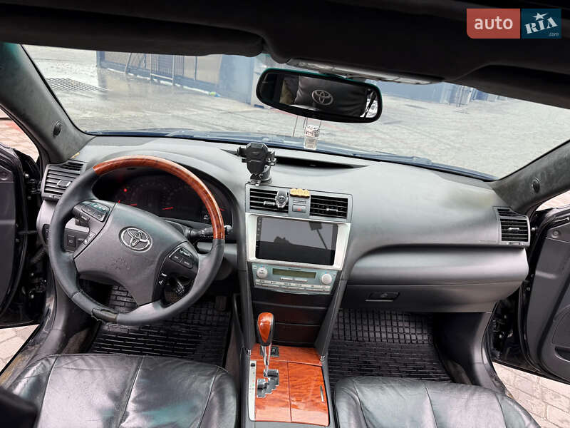 Седан Toyota Camry 2008 в Дніпрі