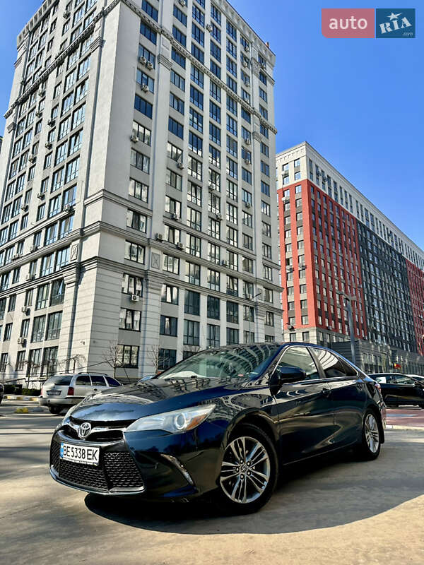 Седан Toyota Camry 2014 в Ірпені