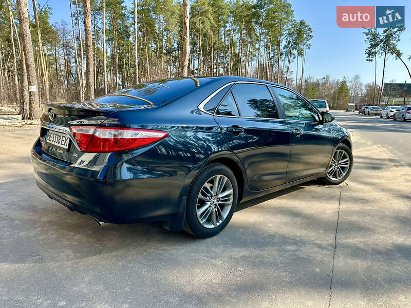 Седан Toyota Camry 2014 в Ірпені