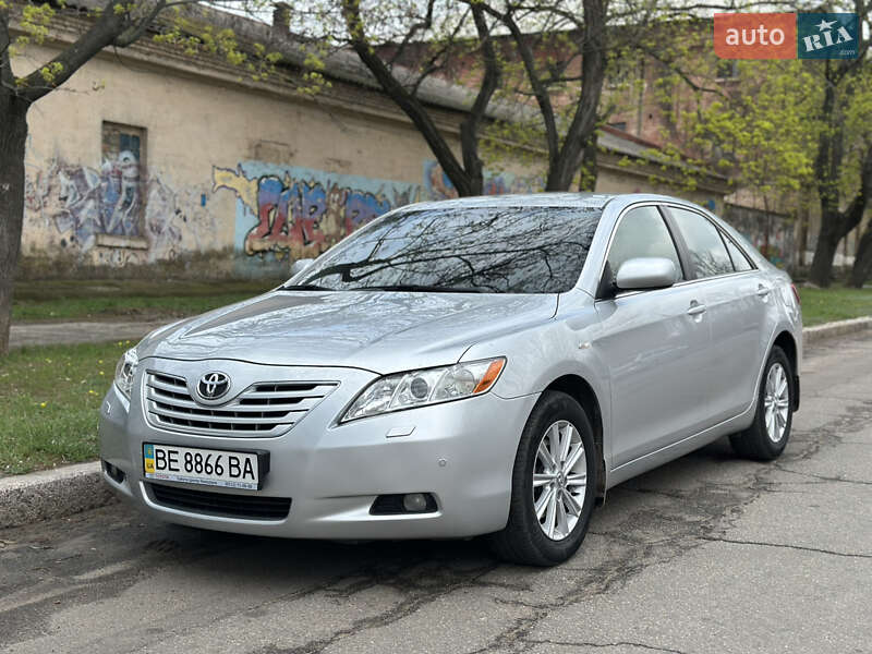 Toyota Camry 2007