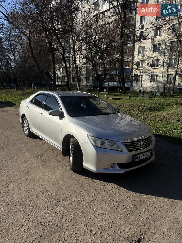 Toyota Camry 2011