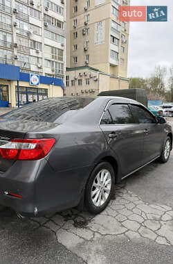 Седан Toyota Camry 2012 в 