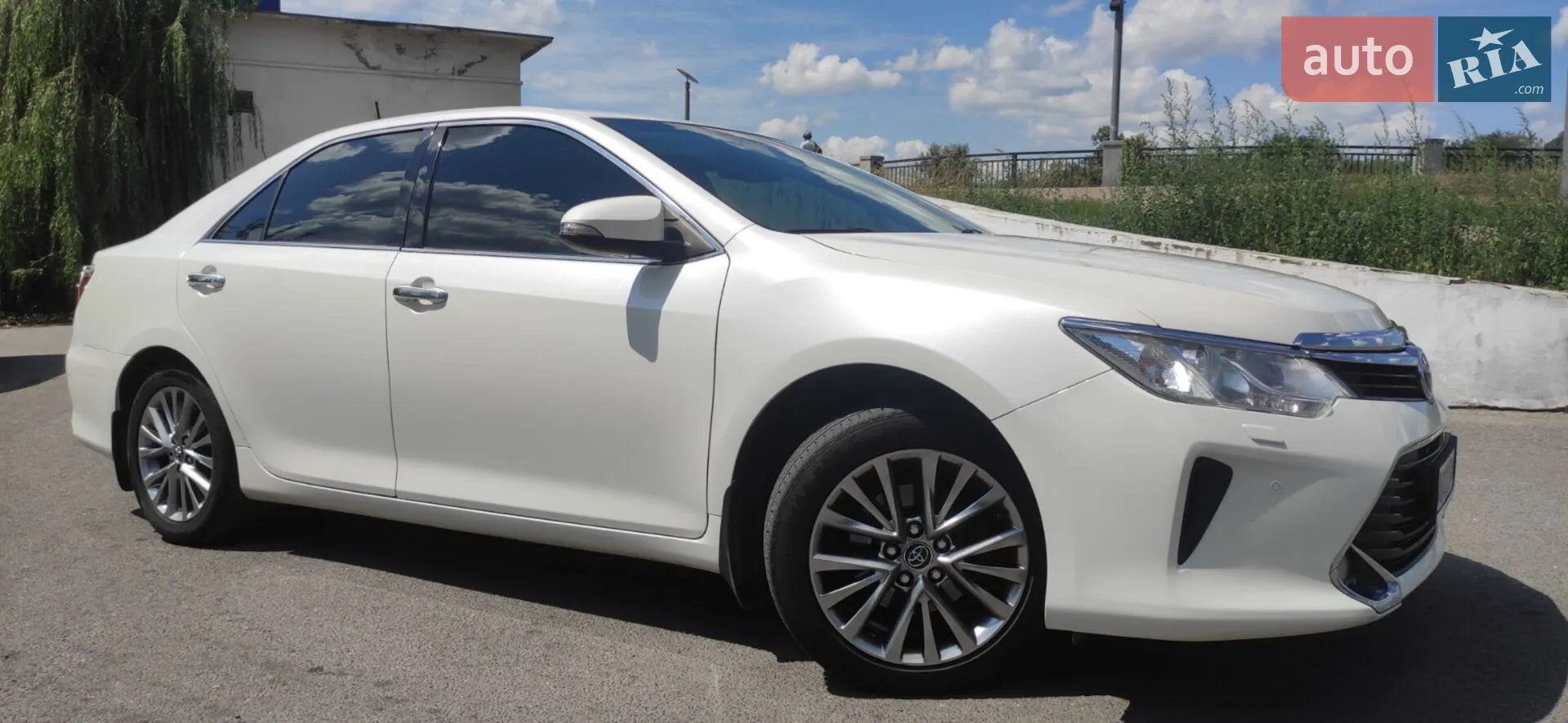 2017 Toyota Camry - мініатюра 13
