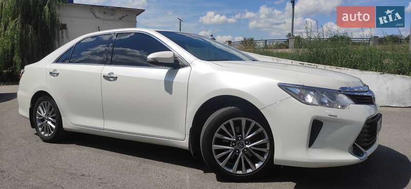 Седан Toyota Camry 2017 в Вінниці