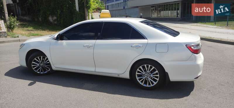 Седан Toyota Camry 2017 в Вінниці